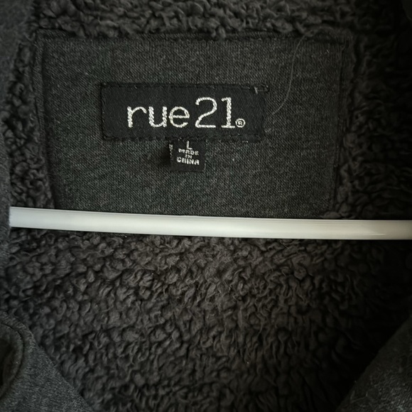 Rue21 Sherpa-Lined and Hooded Jacket - Size Large Dark Gray - Picture 2 of 5